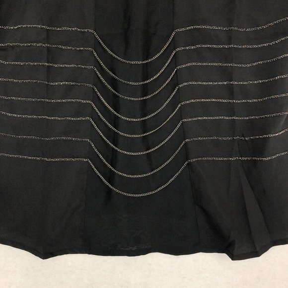 Line & Dot Women's Size Medium Black Chain Detail Sleeveless Crepe Blouse - Picture 4 of 11